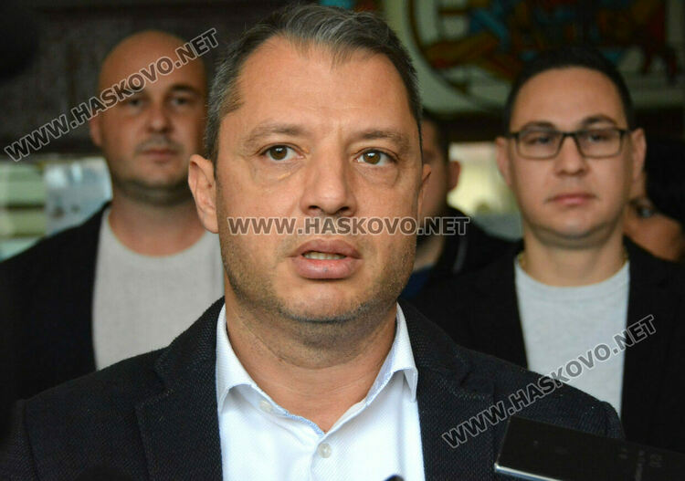 Делян Добрев отрече, че напуска ГЕРБ 