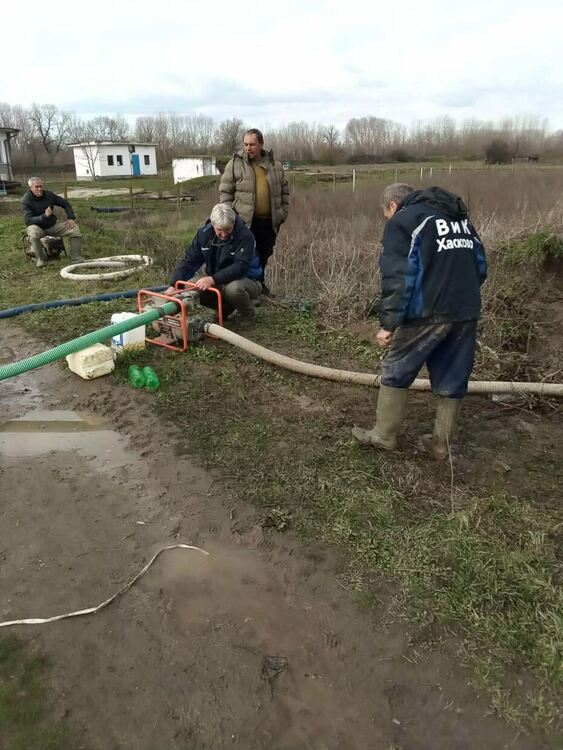 Авария на водопровода след помпена станция „Момково“ 