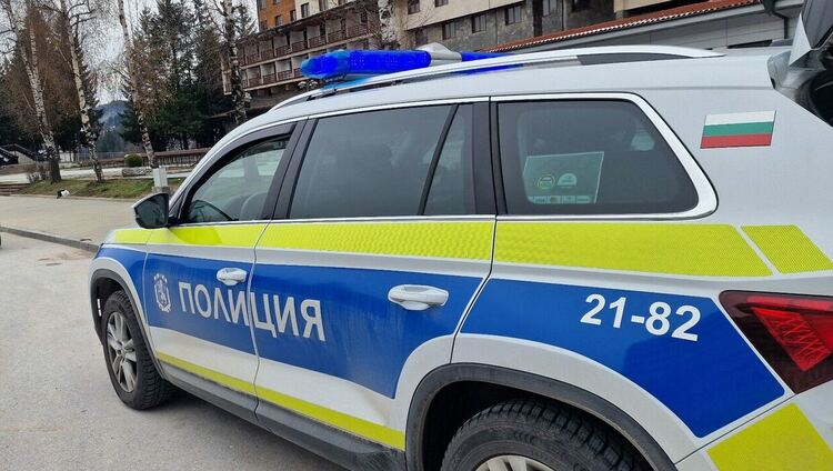 Притежание на наркотични вещества в Смолян: 17-годишен младеж задържан