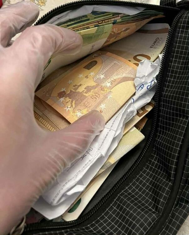Списъци с имена и парична сума са иззети от адрес в пловдивския квартал "Столипиново"