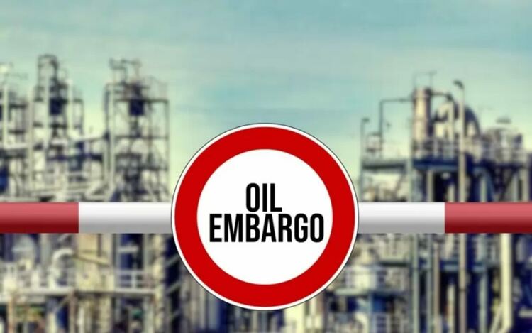 САЩ позволиха на „Нефтохим“ да работи до края на октомври, доставките са под контрол