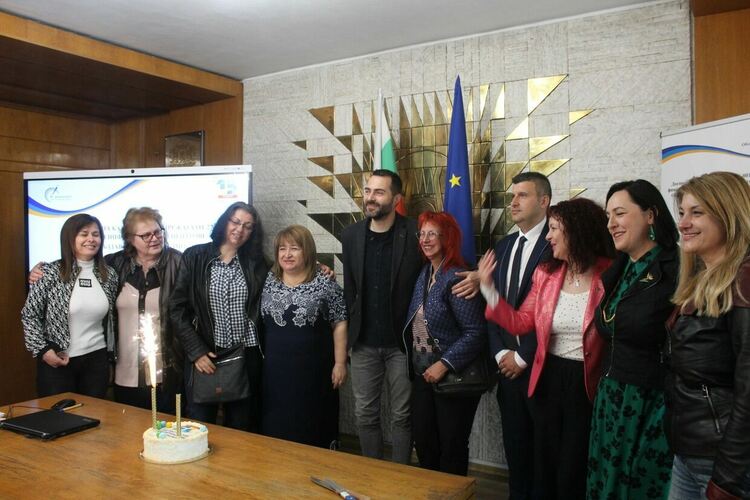 15 години от създаването си отбеляза Областният информационен център – Смолян