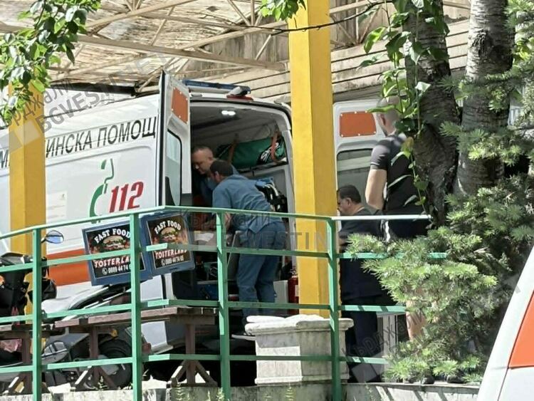 Четирима души пострадаха при катастрофа при село Великденче тази сутрин,единият тежко
