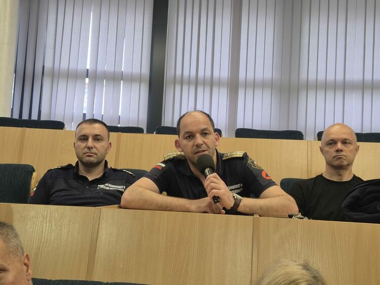 Общественото обсъждане подкрепи посмъртната номинация на Иван Пачов за Почетен гражданин на Димитровград