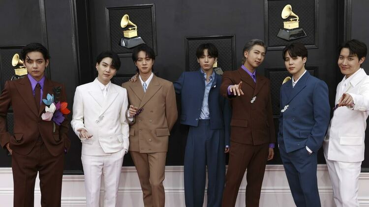 BTS пуснаха за стрийминг Come Over