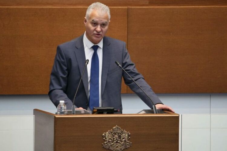 Радев вади от архива бившия шеф на ДАНС и го връща начело на контраразузнаването