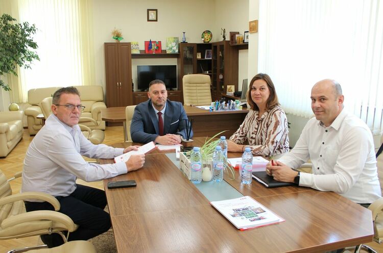 Обсъдиха планове за действия при бедствия и енергийни кризи