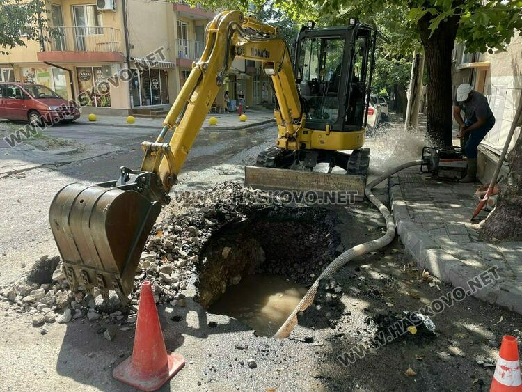 Хасково е в необявен воден режим след поредна авария 