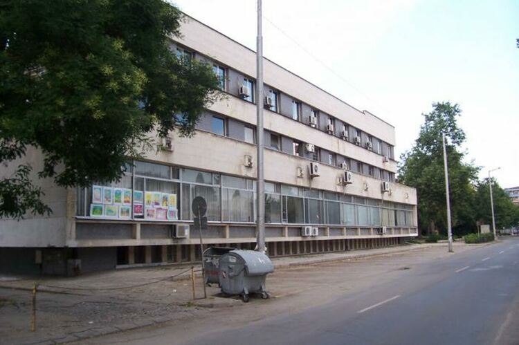 Летни занимания за деца в Младежкия център в Хасково