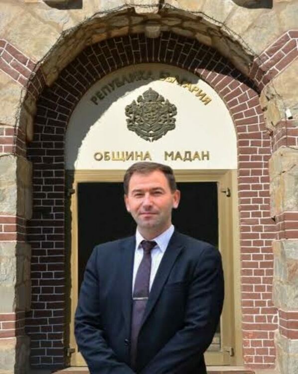 Обновяват зоната край река Маданска в миньорския град с триетапен проект